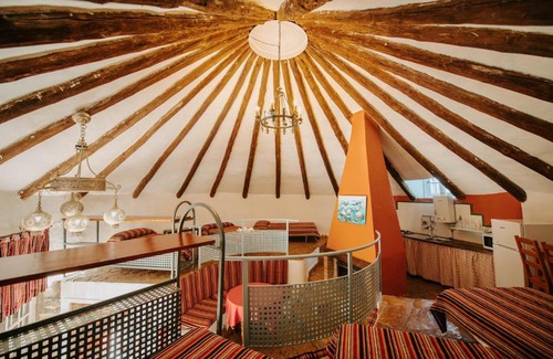 Benaocaz Resort | Los Chozos