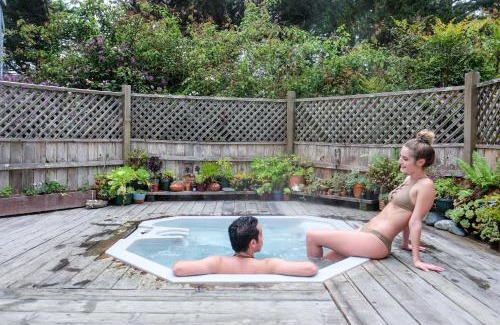 Trinidad Bed & Breakfast | Lost Whale Inn