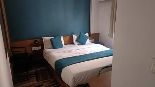 Indore Hotel | Loto Hotel
