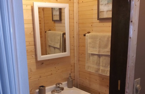 White Pine House | Lots of amenities, close to Lake Superior and Porcupine Mountains