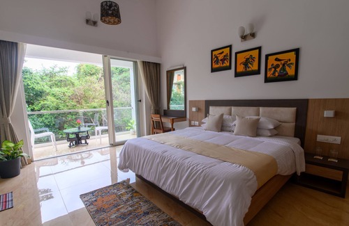 Pilerne Hotel | Lotus & Orchid Villas by Ramnath Homes
