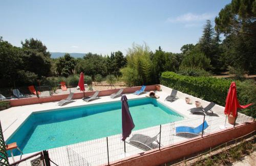 Cabrieres-d'Avignon Villa | Lou Cigalon