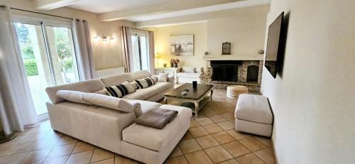 Cheval-Blanc Villa | Lou Mas dou Souleou & Spa