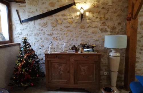 Savignac-de-Miremont House | lou-père'igor