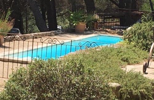 Mouries Bed & Breakfast | Lou Ventoulet