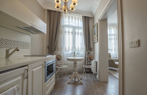 Galata Hotel | Louis Appartements Galata