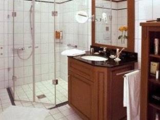 Wilmersdorf Hotel | Louisa's Place