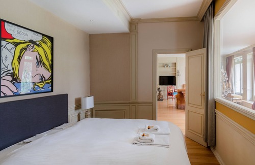 Ixelles Apartment | Louise Royal Residence