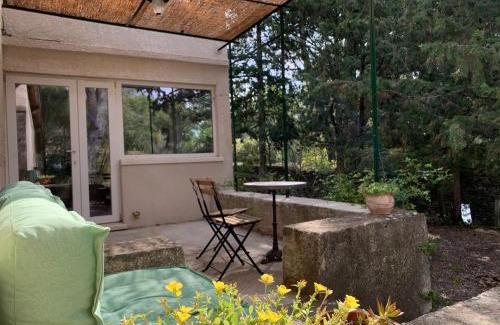 Quartier des Espesses House | Loumaset-agréable petite maison-garrigues de Nîmes