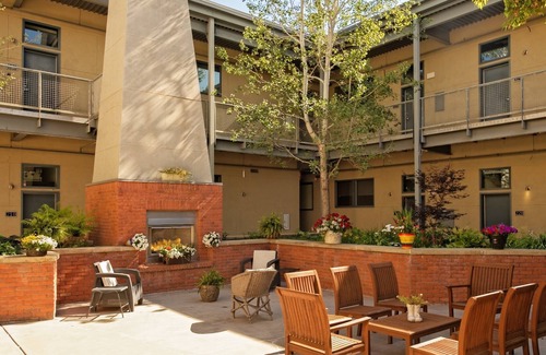 Carbondale Condo | Lounging In The Lofts | Luxe 1bed Penthouse