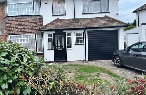 Petts Wood and Knoll House | Love and Peace Petts Wood