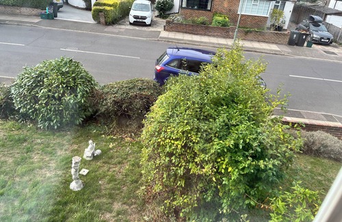 Petts Wood and Knoll House | Love and Peace Petts Wood