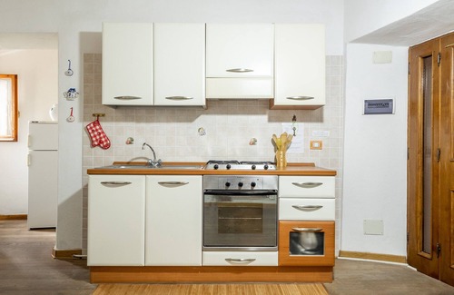 Castiglione della Pescaia Apartment | Love nest full center - 2min from the sea. Everything at your fingertips