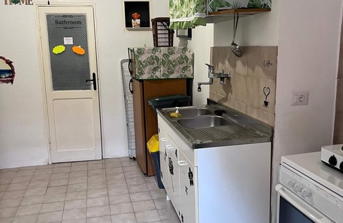 Terracina Apartment | Love nest heart marriage