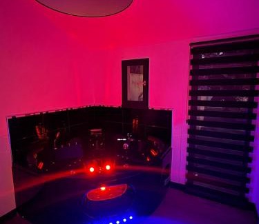 Montargis House | Love room