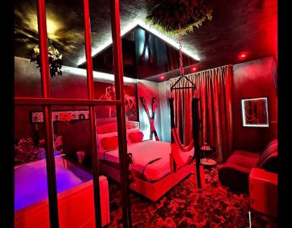 Sector 4 House | Love Room