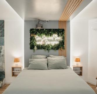 Sausset-les-Pins Apartment | Love & Sunsets Suite