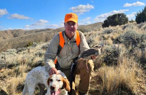 East Thermopolis House | Loved By Guests ! Highly Rated, Location Perfect, Pools One Minute, Amenity-Rich, Cozy Comfort, and Pup Friendly, Discover An Exceptional Wyoming Stay, Thermopolis River Walk Home at Hot Springs State Park, 'Where Families and Fisherman Stay'