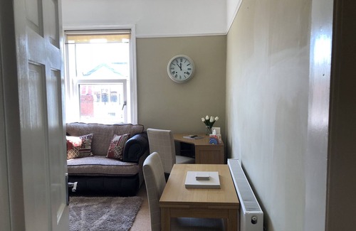 Lytham St. Anne's Apartment | Lovely 1 bed apartment
