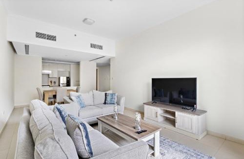 Mirdif Apartment | Lovely 1BR Apt in Mirdiff Hills