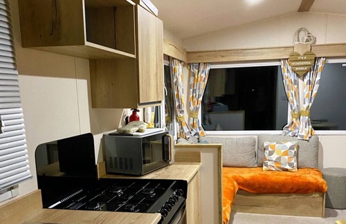 Llanasa Ski Chalet | Lovely 2-bed Chalet in Prestatyn