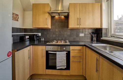 Fernhill Heath House | Lovely 2 Bed Home in Worcester