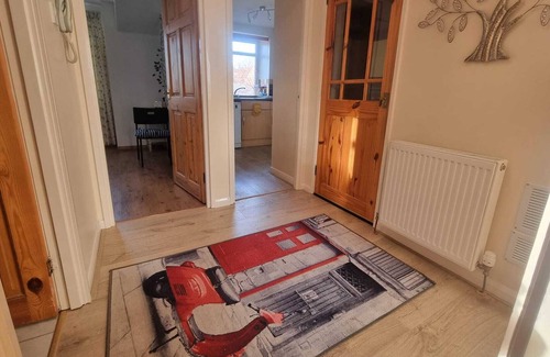 Central Aberdeen Apartment | Lovely 2 bedroom apartment with private parking