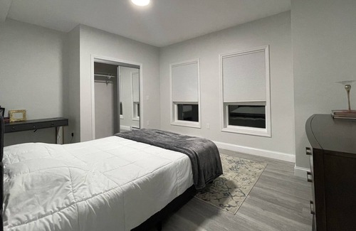 Everett Condo | Lovely 2 bedroom condo W parking included