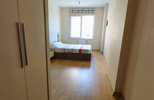 Beylikduzu Apartment | lovely 2-bedrooms with pool.