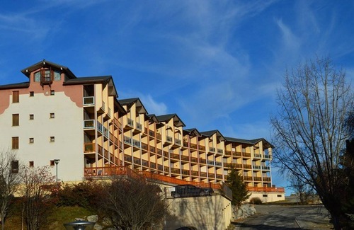 Font-Romeu-Odeillo-Via Apartment | Lovely 2-room cabin with balcony and parking in Font-Romeu