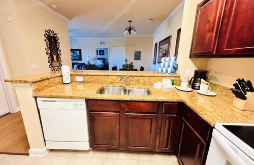 Davenport House | Lovely 2Bed 2Bath Condo in Tuscana Resort-2SLTCO4