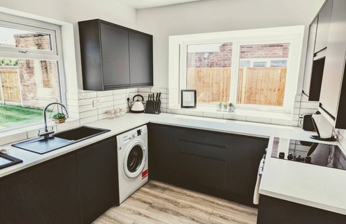 Lytham St. Anne's House | Lovely 3-Bed House in Lytham Saint Annes