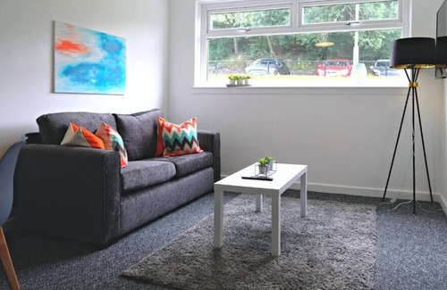 King's Park Apartment | Lovely 3 bed apartment in Rutherglen