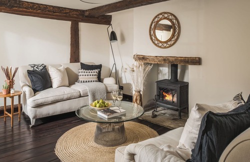 West Malling House | Lovely 3-Bed House in West Malling, kent