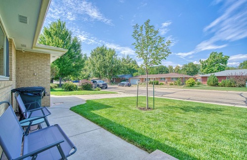 Longmont House | Lovely 3 Bedroom Ranch Style Home in the Heart of Longmont