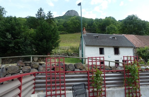 Valbeleix House | LOVELY 3-STAR CHARACTER HOUSE NEAR BESSE/SUPER BESSE