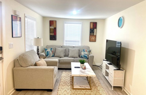 Holly Springs House | Lovely 4-bedroom house in Holly Springs with AC, WiFi