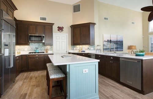 Pelican Bay House | Lovely 4 BR/5Bath Pelican Bay Home w/Heated Private Pool, Spa & Private Beach!