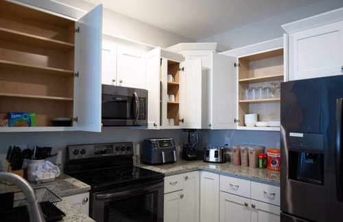 Myrtle Beach Apartment | Lovely 4BR King Beds Steps To Beach & Pier #H