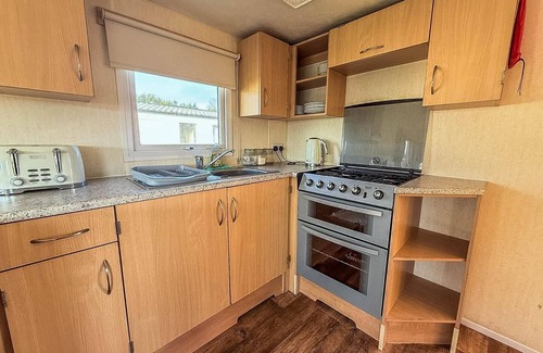 Skegness House | Lovely 8 berth caravan at Southview Holiday Park ref 33082F