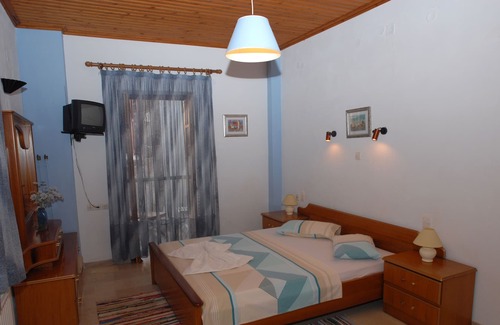 Mithimna House | Lovely and Quiet location at Molivos harbour