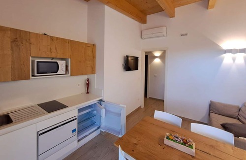 Cologna Spiaggia Villa | Lovely apartment in villa for 4 people with A/C, WIFI and TV