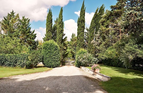 Colle di Val d'Elsa House | Lovely apartment in villa for 4 people with WIFI, pool, TV, terrace and parking