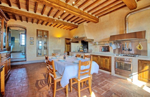 Colle di Val d'Elsa Apartment | Lovely apartment with WIFI, TV, terrace, panoramic view and parking, close to San Gimignano