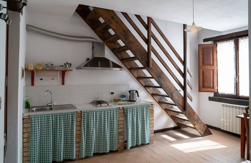 Citta Sant'Angelo Apartment | Lovely apartment for 4 people with WIFI, A/C, pool, TV, patio and pets allowed