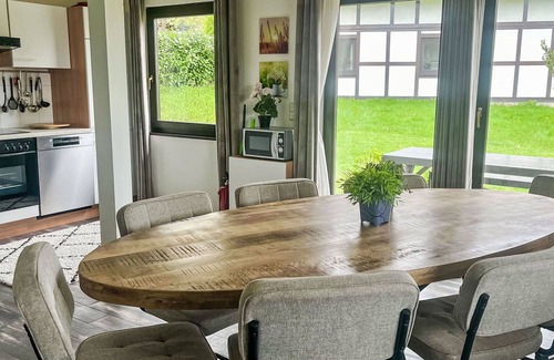 Feriendorf Frankenau House | Lovely apartment in villa for 9 people with WIFI, terrace and panoramic view