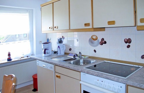Wangerland Apartment | Lovely apartment for 6 people with WIFI, TV, terrace and parking