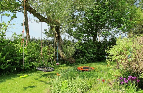 Wangerland Apartment | Lovely apartment for 6 people with WIFI, TV, terrace and parking