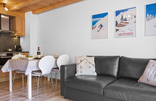 Val d'Illiez Apartment | Lovely apartment for 3 people with WIFI, TV and balcony