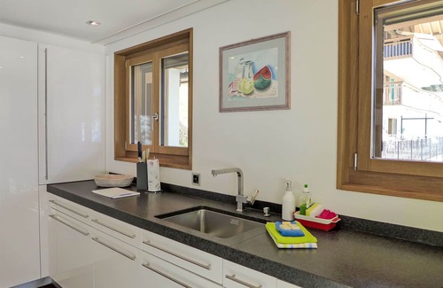 Grindelwald Apartment | Lovely apartment for 4 people with WIFI, TV and balcony